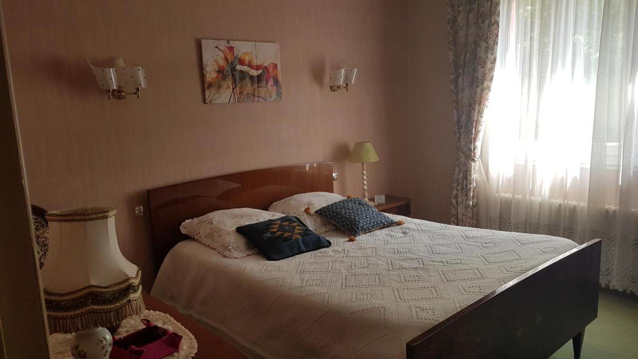 Chez Romy Villa Amilly  Bagian luar foto